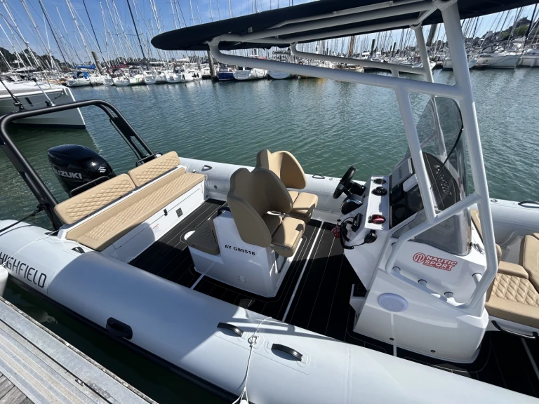 Bootverhuur La Trinité-sur-Mer goedkoop Patrol 760