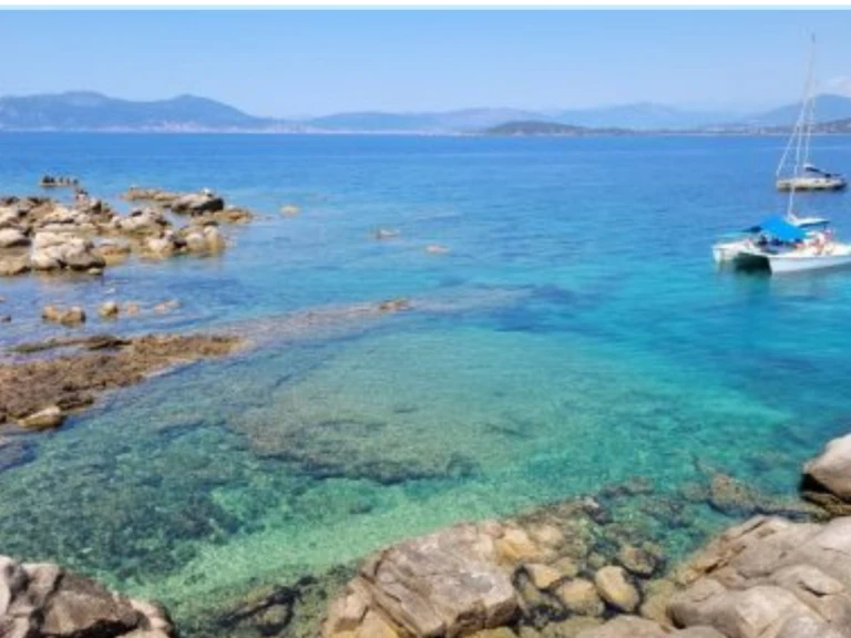 Catamaran te huur in Ajaccio voor de beste prijs