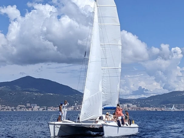 Huur Catamaran met of zonder schipper Fountaine Pajot in Ajaccio