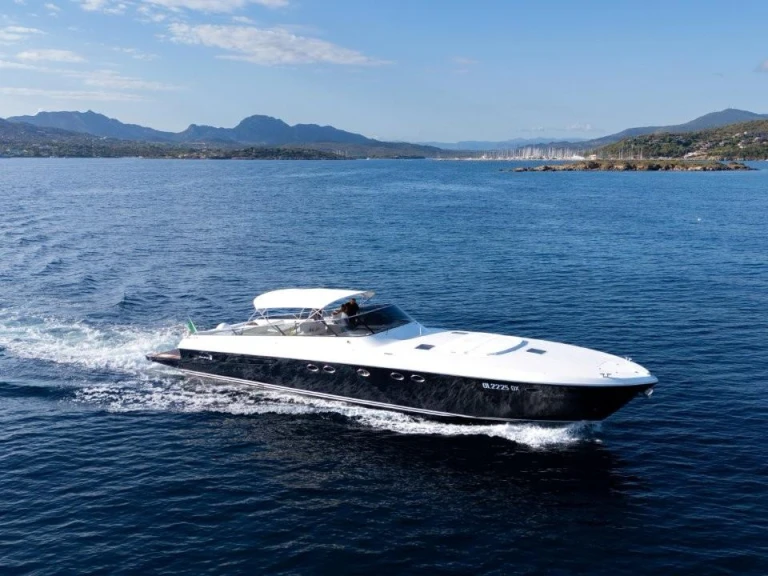 Verhuur Jacht in Porto Rotondo - Itama Itama Fifty Five