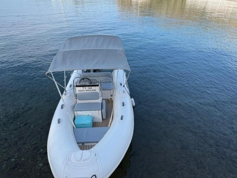Verhuur RIB in Hydra - Oceanic 480 Spring