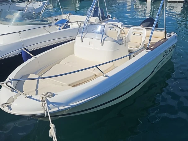 Jeanneau Cap Camarat 515 Style te huur van particulier of professional in Mandelieu-la-Napoule
