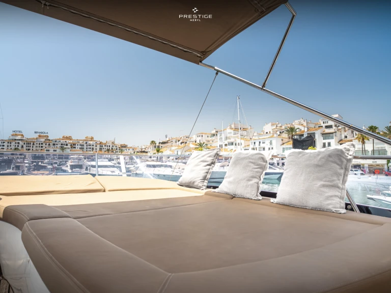 Bootverhuur Puerto Deportivo de Lujo en Marbella goedkoop Prestige 500 Fly