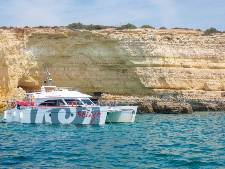 Huur een Nautiber Custom in Vilamoura