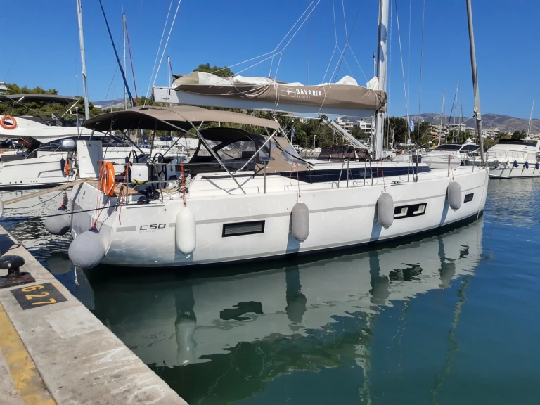 Zeilboot te huur in Álimos voor de beste prijs
