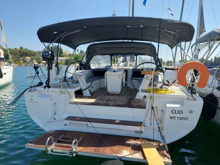 Verhuur Zeilboot Bénéteau met vaarbewijs