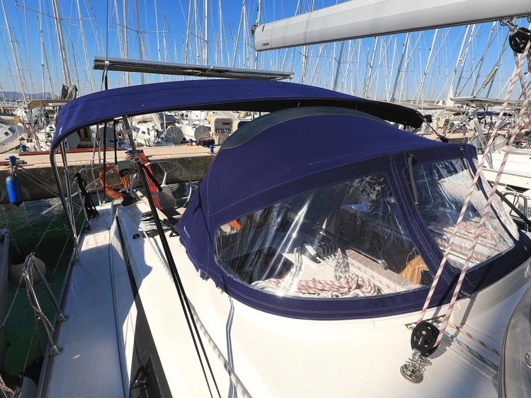 Verhuur Zeilboot Bavaria met vaarbewijs