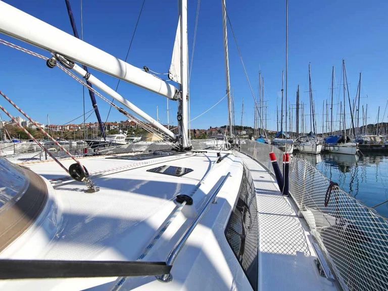 Jachthuur in Pula - Bavaria Cruiser 46 via SamBoat