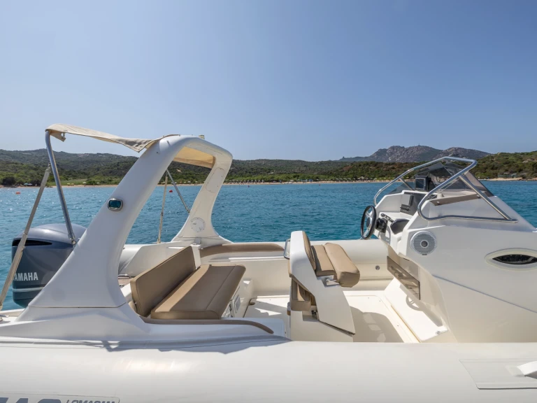 Lomac Adrenalina 7.5 te huur van particulier of professional in Port Grimaud