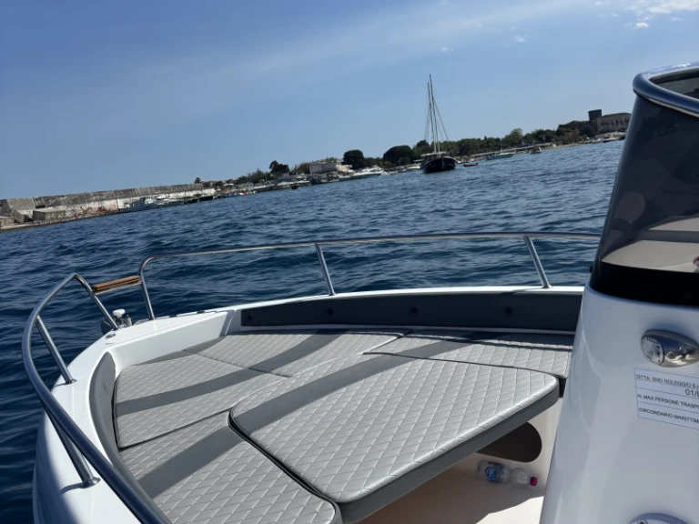 Acquabat Sport Line 19 te huur van particulier of professional in Giardini-Naxos