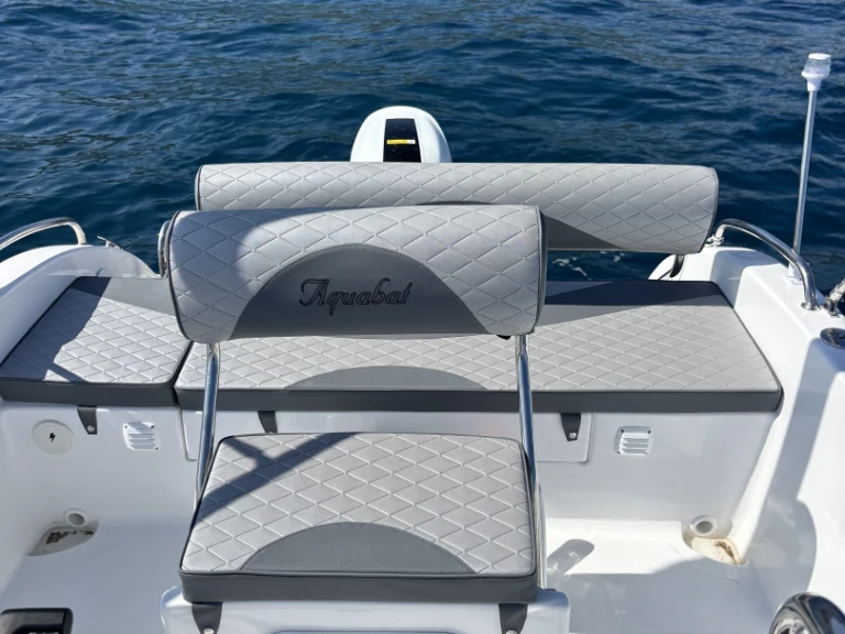 Verhuur Motorboot Aquabat met vaarbewijs
