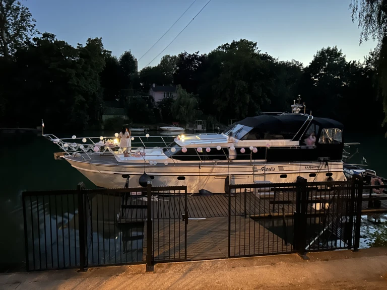 Motorboot te huur in Lagny-sur-Marne voor de beste prijs