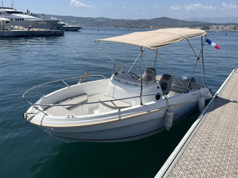 Huur Motorboot met of zonder schipper Jeanneau in Antibes