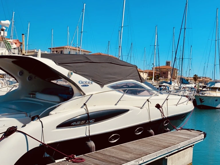 Gobbi Atlantis 425 SC te huur van particulier of professional in San Vincenzo
