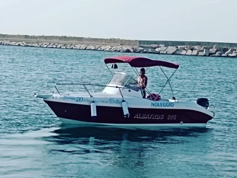 Bootverhuur Albatros Cabinato in Fasano via SamBoat