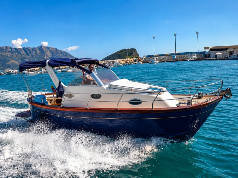 Huur een Cantieri Mimì Libeccio 25 in Valencia