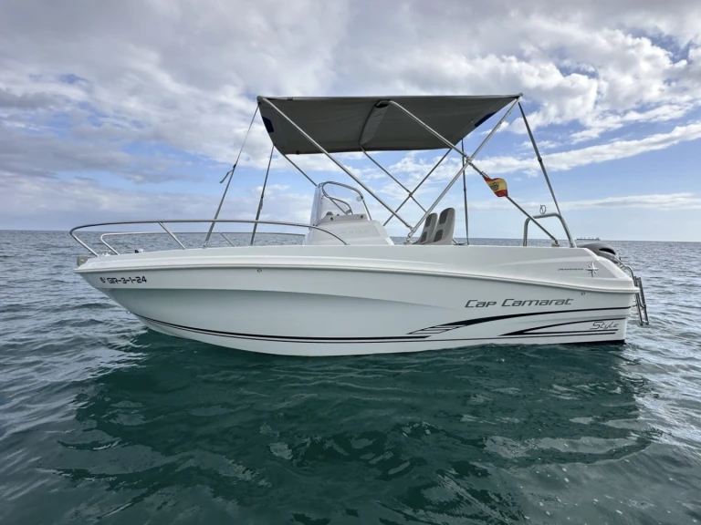 Verhuur Motorboot in La Spezia - Jeanneau Cap Camarat 5.5 CC