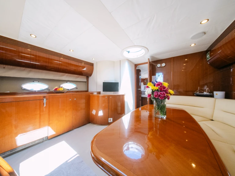 Princess Princess V50 te huur van particulier of professional in Ayia Napa