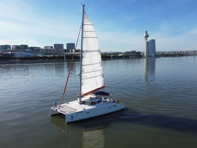 Bootverhuur Lissabon goedkoop Lavezzi 40 Maestro