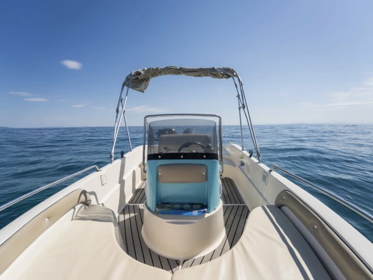 Motorboot te huur in Zakynthos voor de beste prijs
