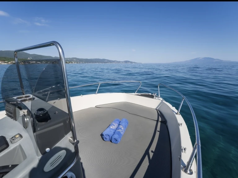 Verhuur Motorboot in Zakynthos - Nireus Nireus Ω53 Elegance 