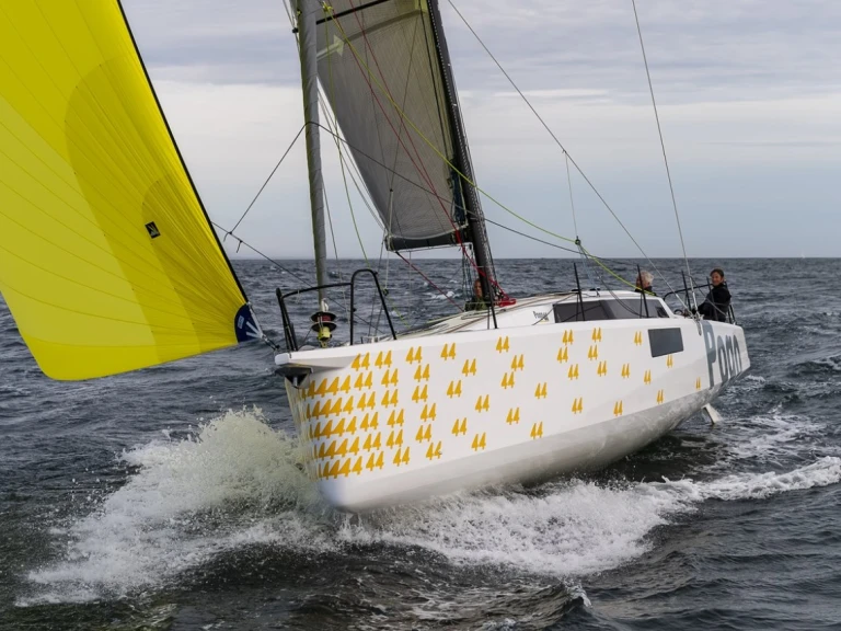 Zeilboot te huur in Uturoa voor de beste prijs
