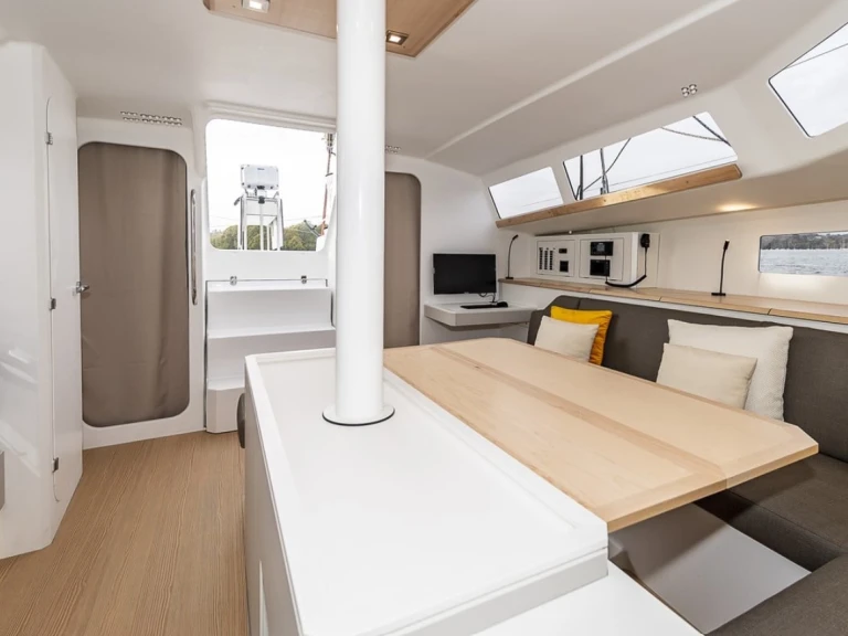 Verhuur Zeilboot in Uturoa - Pogo Structures Pogo 44