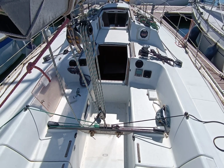 Huur Zeilboot met of zonder schipper Jeanneau in Lorient