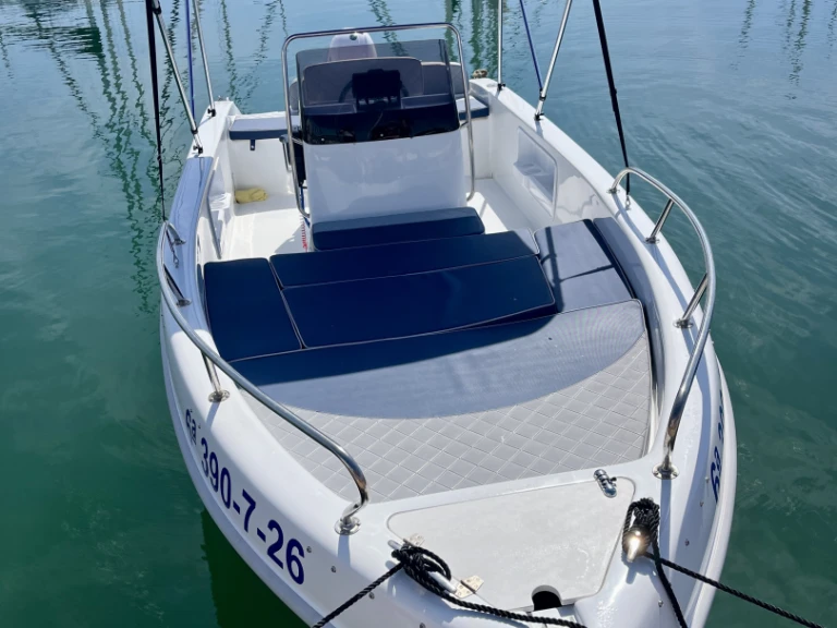 Huur Motorboot met of zonder schipper Saver in Sant Andreu de Llavaneres