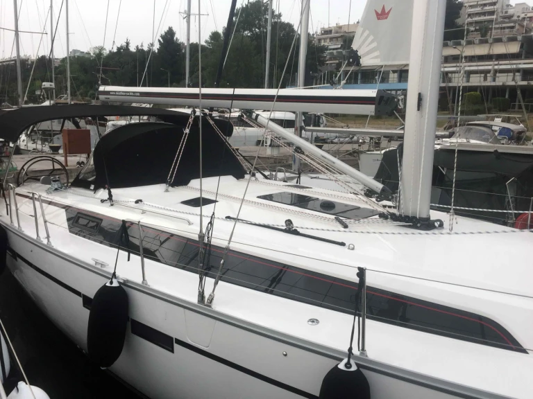 Verhuur Zeilboot Bavaria met vaarbewijs