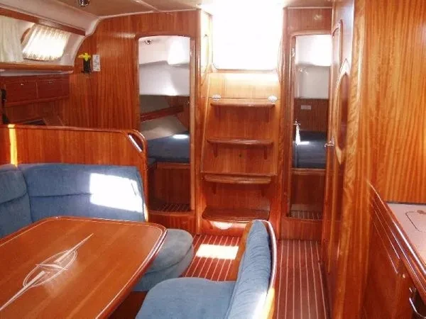 Bootverhuur Bavaria Bavaria 39 Cruiser /3cab in Volos via SamBoat