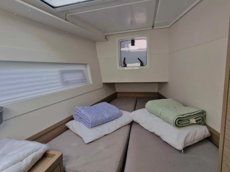 Huur Catamaran met of zonder schipper Lagoon in Álimos