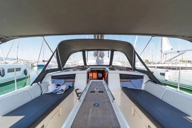 Zeilboot te huur in Ávdira voor de beste prijs