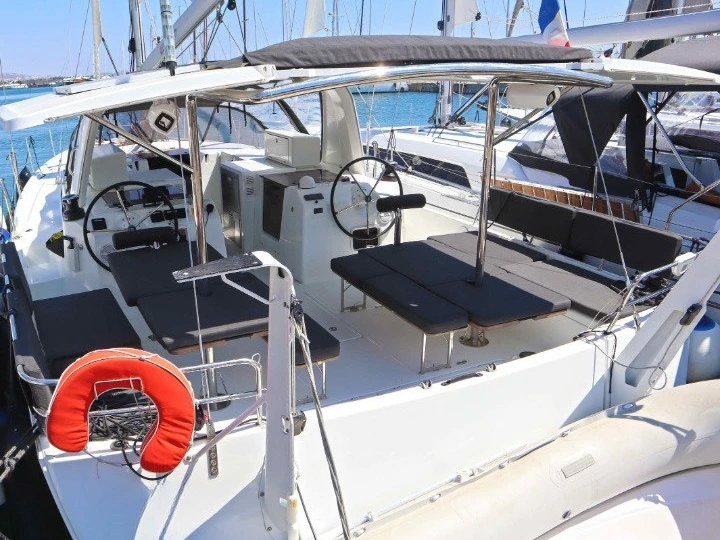 Huur een Jeanneau Sun Loft 47 /7cab in Kos