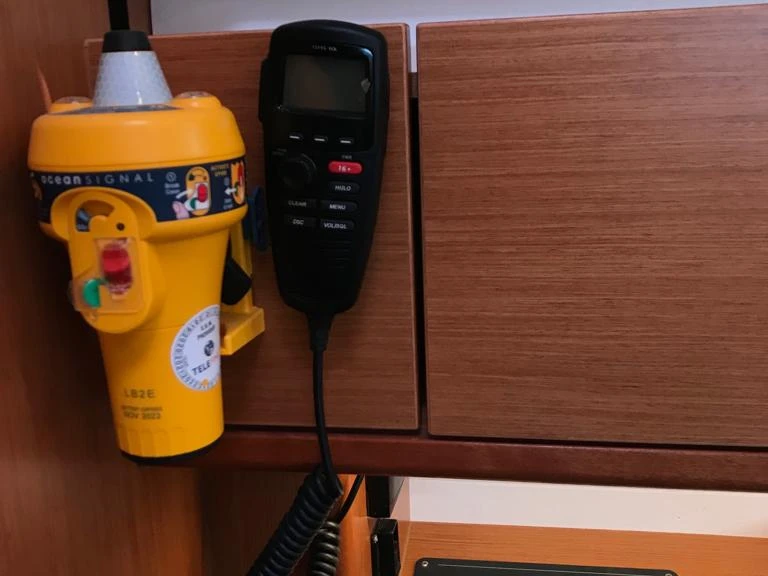 Zeilboot te huur in Álimos voor de beste prijs