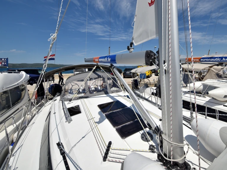 Verhuur Zeilboot Bavaria met vaarbewijs