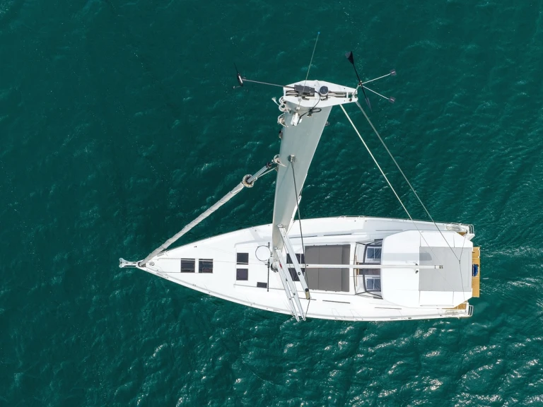 Huur een Hanse Hanse 588 in Biograd na Moru
