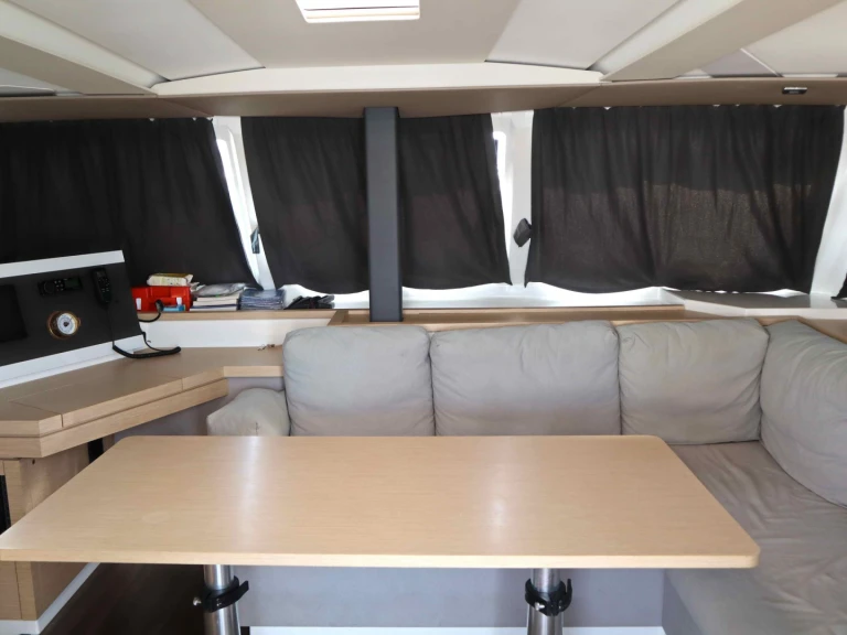 Huur Catamaran met of zonder schipper Fountaine Pajot in Lefkáda