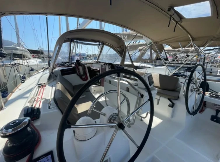 Verhuur Zeilboot in Paros (Eiland) - Jeanneau Sun Odyssey 419 /3cab