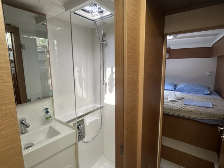 Bootverhuur Excess Excess 11 (Cat)/6 cab in Tivat via SamBoat