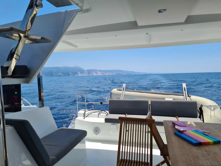 Catamaran te huur in Lefkáda voor de beste prijs