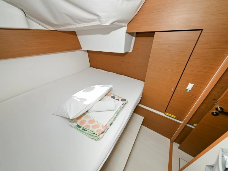 Huur Catamaran met of zonder schipper Excess in Pula