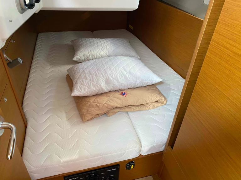Bootverhuur Jeanneau Sun Odyssey 410 /3cab in Lefkáda via SamBoat