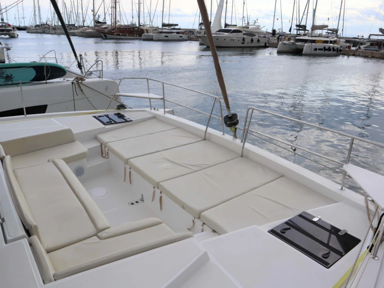Bali Bali 4.1/4 cab, 4WC te huur van particulier of professional in Paros (Eiland)