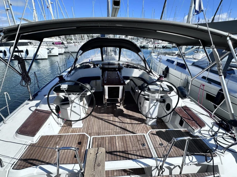 Jachthuur in Álimos - Bavaria Bavaria Cruiser 56 /6cab via SamBoat