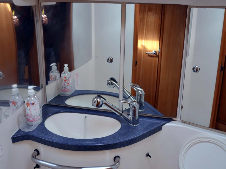 Bootverhuur Bavaria Bavaria 46 Cruiser /4cab in Ávdira via SamBoat