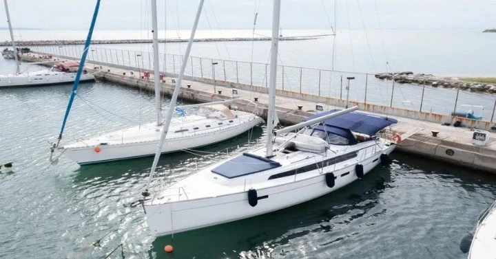 Bootverhuur Bavaria Bavaria Cruiser 46 /4cab in Volos via SamBoat