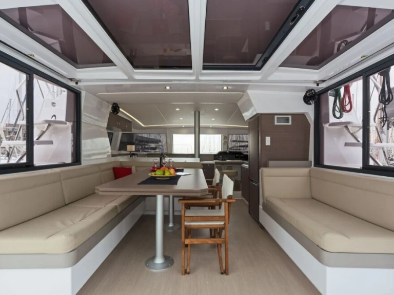 Huur een Bali Bali 4.1/4 cab, 4WC in Ávdira