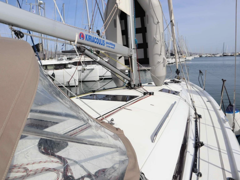 Bootverhuur Jeanneau Sun Odyssey 440 (4cab) in Lefkáda via SamBoat