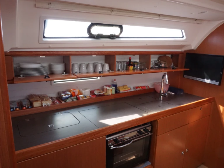 Huur Zeilboot met of zonder schipper Bavaria in Lemmer